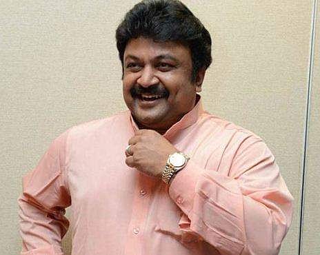 കോവിഡ് അല്ല, വാർത്തകൾക്ക് പിന്നിലെ സത്യം വെളിപ്പെടുത്തി പ്രഭു 