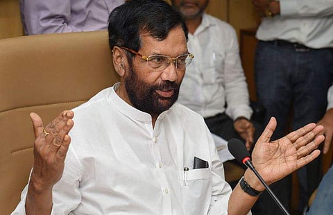 ദളിത് രാഷ്ട്രീയത്തിന്റെ സൂര്യശോഭ; ആറ് പ്രധാനമന്ത്രിമാരുടെ കീഴില്‍ മന്ത്രി; പ്രായം കുറഞ്ഞ എംഎല്‍എ; രാംവിലാസ് പസ്വാന്റെ രാഷ്ട്രീയ ജീവിതം