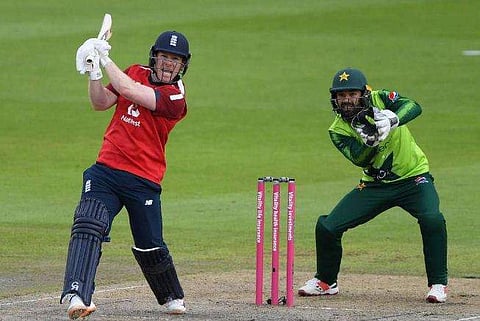 പഴ്‌ച്ചെലവ്, കളിക്കാരെ കിട്ടില്ല; പാകിസ്ഥാന്‍ പര്യടനം ഉടൻ വേണ്ടെന്ന് തീരുമാനിച്ച് ഇംഗ്ലണ്ട് ക്രിക്കറ്റ് ടീം