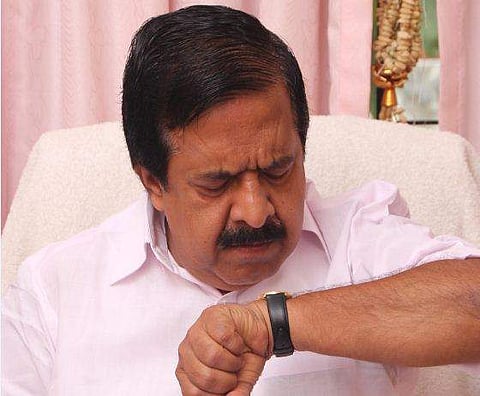 ബാര്‍കോഴ : രമേശ് ചെന്നിത്തല‌ക്കെതിരെ വിജിലന്‍സ് അന്വേഷണത്തിന് മുഖ്യമന്ത്രിയുടെ അനുമതി