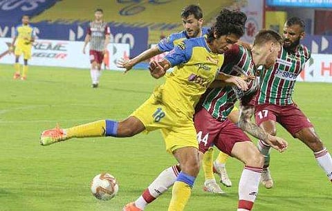 ഇഷ്ടപ്പെട്ട പൊസിഷനിലല്ലേ കളിക്കുന്നത്, ഇത്തവണ സഹല്‍ മികവ് കാണിക്കുമെന്ന് കരുതുന്നു: ബ്ലാസ്‌റ്റേഴ്‌സ് മുന്‍ കോച്ച്