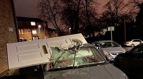 വീടിന്റെ വാതില്‍ കാറിന് മുകളില്‍, നിയന്ത്രണംവിട്ട് ഓഡി വീട്ടില്‍ ഇടിച്ചുകയറ്റി; കൗമാരക്കാരന്‍ അറസ്റ്റില്‍ 