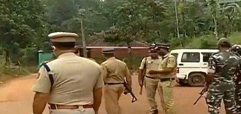 മരിച്ചത് കബനി ദളം നേതാവെന്ന് പൊലീസ്; മഞ്ചക്കണ്ടി വാര്‍ഷികത്തില്‍ ആക്രമണത്തിന് പദ്ധതിയിട്ടിരുന്നു, ആദ്യം വെടിവെച്ചത് മാവോയിസ്റ്റുകളെന്ന് എഫ്‌ഐആര്‍