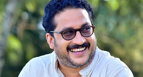 'ഇതിലും അണ്ണൻ മരിക്കുമോ?' കമന്റ് ബോക്സ് നിറഞ്ഞ് ചോദ്യം; മറുപടിയുമായി സന്തോഷ് കീഴാറ്റൂർ