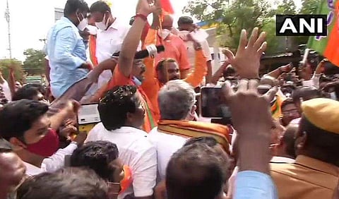 'വെട്രിവേല്‍ യാത്ര' തടഞ്ഞ് തമിഴ്‌നാട് പൊലീസ് ; ബിജെപി സംസ്ഥാന പ്രസിഡന്റ് അറസ്റ്റില്‍ ; നിരവധി നേതാക്കളും കസ്റ്റഡിയില്‍