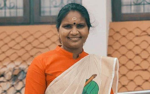 രമ്യ ഹരിദാസ് എംപിയ്ക്ക് കാൽ വഴുതി വീണ് പരിക്ക്; ശസ്ത്രക്രിയ