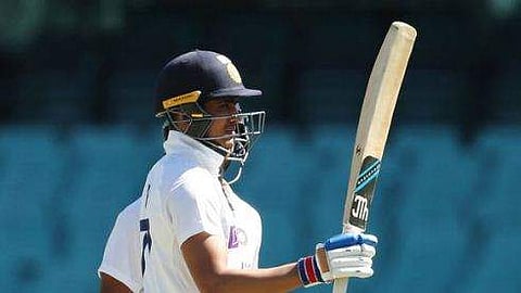 ഓസ്‌ട്രേലിയ എക്കെതിരായ സന്നാഹ ടെസ്റ്റില്‍ ശുഭ്മാന്‍ ഗില്‍/ ഫോട്ടോ: ബിസിസിഐ,ട്വിറ്റര്‍