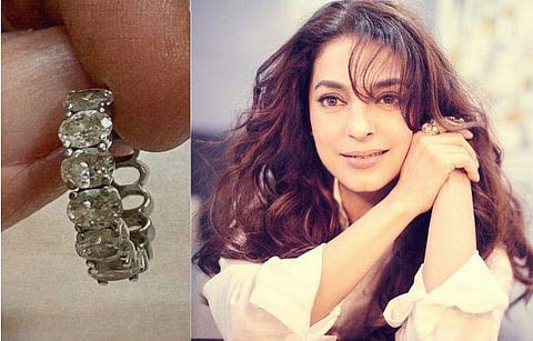 നഷ്ടപ്പെട്ട കമ്മൽ/ ട്വിറ്റർ, ജൂഹി ചൗള/ ഫേയ്സ്ബുക്ക്