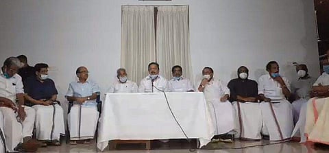 യുഡിഎഫ് യോഗത്തിന് ശേഷം നേതാക്കള്‍ മാധ്യമങ്ങളെ കാണുന്നു