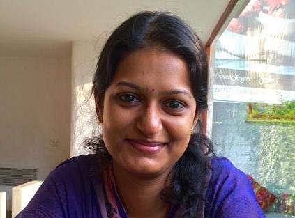 കോവിഡിനെതിരായ പോരാട്ടം; വീണുപോയിട്ടും തളര്‍ന്നില്ല; യുവ ഡോക്ടര്‍ വീണ്ടും സേവനത്തിന്