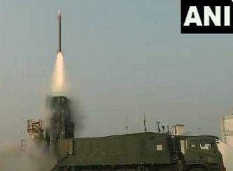 ഭൂതല- ആകാശ മിസൈല്‍ വിജയകരമായി പരീക്ഷിച്ചു/ എഎന്‍ഐ ചിത്രം