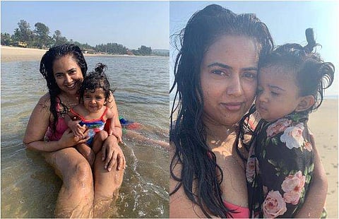 മക്കൾക്കൊപ്പം സമീറ റെഡ്ഡി ബീച്ചിൽ/ ഫേയ്സ്ബുക്ക്