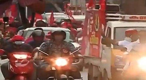 കൊട്ടിക്കലാശമില്ലാതെ പരസ്യ പ്രചാരണത്തിന് പരിസമാപ്തി; അഞ്ച് ജില്ലകൾ മറ്റന്നാൾ പോളിങ് ബൂത്തിലേക്ക്