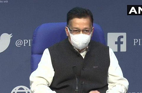 കോവിഡ് ബാധിതരില്‍ 54 ശതമാനവും കേരളം അടക്കം അഞ്ചു സംസ്ഥാനങ്ങളില്‍ ; വാക്‌സിന് ഏതാനും ആഴ്ചകള്‍ക്കുള്ളില്‍ അനുമതി