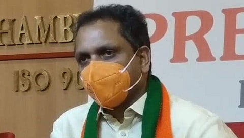 സ്പീക്കറുടെ വിദേശയാത്രകള്‍ ദുരൂഹം ; സ്പീക്കറും ചില മന്ത്രിമാരും സ്വര്‍ണക്കള്ളക്കടത്തുകാരെ സഹായിച്ചെന്ന് കെ സുരേന്ദ്രന്‍