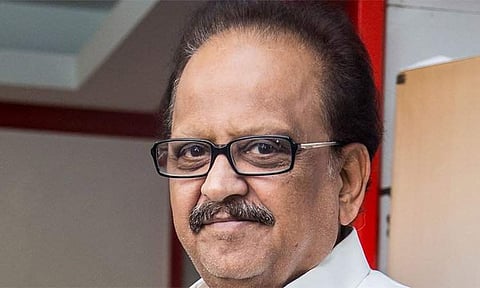 എസ് പി ബിയുടെ ശ്വാസകോശം മാറ്റിവച്ചേക്കും, അവയവമാറ്റ ശസ്ത്രക്രിയയ്ക്ക് രജിസ്റ്റർ ചെയ്തതായി റിപ്പോർട്ട്