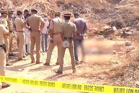 എന്തുകൊണ്ട് ഈ വിജനമായ കുന്നിന്‍പ്രദേശം?, സ്ഥലത്തെ കുറിച്ച് ധാരണയുളള ആളാകാം, കൊലയാളി അതിബുദ്ധിമാന്‍?; കത്തിക്കരിഞ്ഞ നിലയില്‍ കണ്ടെത്തിയ സ്ത്രീയെ തിരിച്ചറിഞ്ഞു