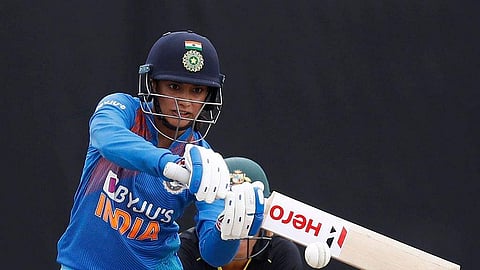 വനിതാ  ടി20 റാങ്കിങ്; മികച്ച നേട്ടം സ്വന്തമാക്കി സ്മൃതി മന്ദാന; മൂന്ന് സ്ഥാനങ്ങള്‍ ഉയര്‍ന്നു