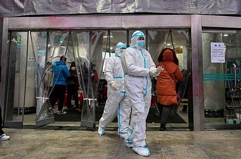 കൊറോണ മരണം ആയിരം കടന്നു; ഇന്നലെ മാത്രം ചൈനയില്‍ മരിച്ചത് 103 പേര്‍: മരണം 1016 ആയി