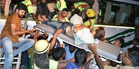 അവിനാശി അപകടം; ഡ്രൈവര്‍ക്കെതിരെ മനഃപൂര്‍വമല്ലാത്ത നരഹത്യക്ക് കേസ്; അപകടം ടയര്‍ പൊട്ടിയെന്ന വാദം തള്ളി മോട്ടോര്‍ വാഹന വകുപ്പ് 