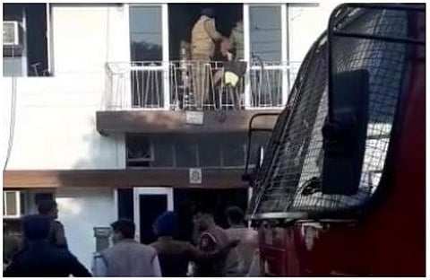 ഹോസ്റ്റലില്‍ തീപിടിത്തം; മൂന്നു യുവതികള്‍ വെന്തുമരിച്ചു