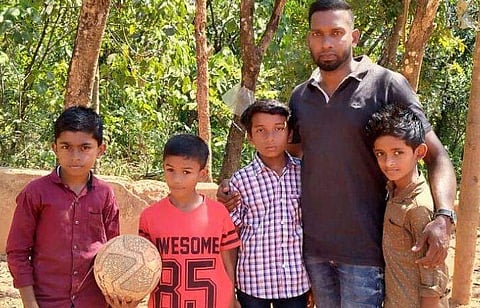 ആ ഫ്രീകിക്ക് താരങ്ങൾ സിനിമയിൽ; നാൽവർ സംഘത്തിന് ഇനി ബി​ഗ് സ്ക്രീനിൽ പന്ത് തട്ടാം