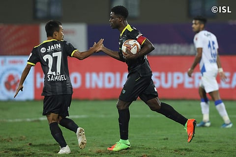 എട്ട് ഗോള്‍ ത്രില്ലര്‍; വീണ്ടും താരമായി ഒഗ്ബചെ; സമനില തെറ്റാതെ ബ്ലാസ്‌റ്റേഴ്‌സ്