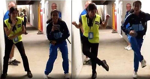 സെക്യൂരിറ്റി ഗാര്‍ഡിനൊപ്പം ചുവടുവെച്ച് ജെമിമാ റോഡ്രിഗ്‌സ്; ആഘോഷം ഇന്ത്യയുടെ ത്രില്ലിങ് ജയത്തിന് പിന്നാലെ 