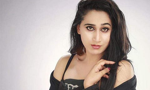 'അങ്ങനെ ഒരു രാത്രിയാത്രയ്ക്കിടെയാണ് ആ ഭീകരസംഭവം ഉണ്ടായത്'; ഞെട്ടിപ്പിക്കുന്ന അനുഭവം വിവരിച്ച് അഞ്ജലി അമീര്‍