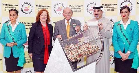 കുഞ്ഞു സല കോടിപതിയായി; ഒരു വയസുകാരന് എഴു കോടിയുടെ ലോട്ടറി, ദുബൈ ഡ്യൂട്ടി ഫ്രീ നറുക്കെടുപ്പിൽ മലയാളിക്കു ഭാ​ഗ്യം