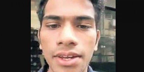 ട്രെയിനില്‍ പെണ്‍കുട്ടിയെ ശല്യം ചെയ്തയാളുടെ മൂക്ക് ഇടിച്ച് തകര്‍ത്തുവെന്ന് വ്യാജ വീഡിയോ;രക്ഷകന്‍ ചമഞ്ഞ വിദ്യാര്‍ത്ഥിയെ അറസ്റ്റ് ചെയ്തു