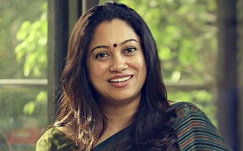 'ആ സിനിമ ഒരാഴ്ചക്കിടെ 12 തവണ കണ്ടിട്ടുണ്ട്', വീണ്ടും കാണുമ്പോഴും അങ്ങേയറ്റം ആകര്‍ഷകം: അഞ്ജലി മേനോന്‍ 