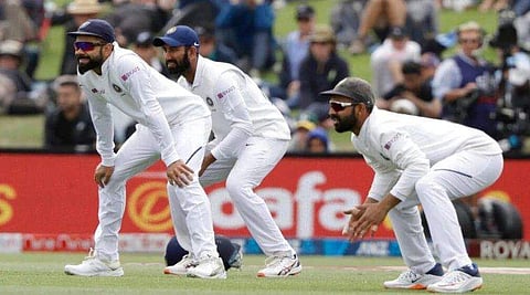 രണ്ട് റണ്‍സ് എന്ന് ഒച്ചയെടുത്ത് ഫീല്‍ഡര്‍മാര്‍, ഇന്ത്യയുടെ തന്ത്രം പൊളിച്ച് അമ്പയര്‍ 