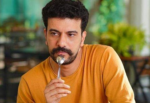 'സിനിമക്കാർ ഭക്ഷണം വേണ്ടെങ്കിൽ അത് തട്ടിക്കളയും, ഇടയ്ക്കിടെ കഴിക്കുന്നത് പോഷക ബിസ്കറ്റ്'; തകർന്നുപോയ വി​ഗ്രഹങ്ങളെക്കുറിച്ച് പിഷാരടി