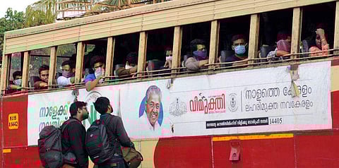 തലസ്ഥാനത്ത് പൊതു​ഗതാ​ഗതമില്ല; സർവീസുകൾ പുനക്രമീകരിച്ച് കെഎസ്ആർടിസി; ബസ് സർവീസുകൾ ഇങ്ങനെ