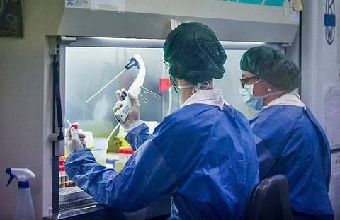 കൊറോണ വൈറസ് സീസണുകളിൽ എത്തും; തടയാൻ ഒരേ ഒരു പോംവഴി; മുന്നറിയിപ്പുമായി യുഎസ് ശാസ്ത്രജ്ഞർ