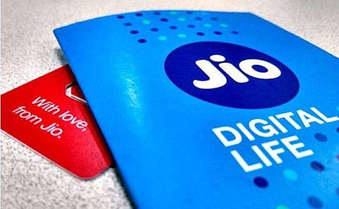 164 ജിബി ഡേറ്റ; ഫ്രീ ഹോട്ട്‌സ്റ്റാര്‍ സബ്സ്‌ക്രിപ്ഷന്‍, 72 ദിവസം കാലാവധി, 799 രൂപ പ്ലാനുമായി ജിയോ