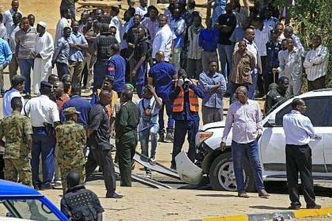 സുഡാന്‍ പ്രധാനമന്ത്രിയുടെ വാഹനവ്യൂഹത്തിന് നേരെ ബോംബാക്രമണം; രക്ഷപ്പെട്ടത് തലനാരിഴയ്ക്ക്