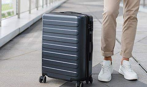 സുഹൃത്തിനെ സ്വന്തം ഫ്ലാറ്റിലെത്തിക്കാൻ കൗമാരക്കാരന്റെ സാഹസികത; പുലർച്ചെ, പെട്ടിയിലാക്കി കൊണ്ടുവന്നു; 17കാരൻ പിടിയിൽ