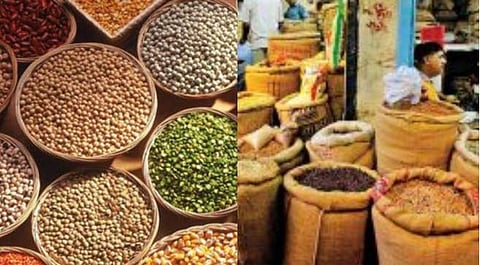 സാധനങ്ങൾ എത്തിക്കാനാവുന്നില്ല, പാക്ക് ചെയ്യാൻ ആൾക്ഷാമവും; സൗജന്യ ഭക്ഷ്യ കിറ്റ് വിതരണം വൈകും 