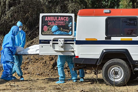 കോവിഡ് ബാധിച്ച് ദുബായിൽ മലയാളി മരിച്ചു