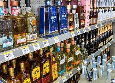 വെയര്‍ഹൗസില്‍ നിന്ന് മദ്യം വാങ്ങാന്‍ അനുമതി; അബ്കാരി ചട്ടത്തില്‍ ഭേദഗതി