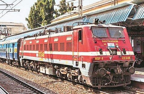 കുടിയേറ്റ തൊഴിലാളികളെ സ്വന്തം സംസ്ഥാനങ്ങളിലേക്ക് തിരികെയെത്തിക്കും; പദ്ധതി ഇങ്ങനെ