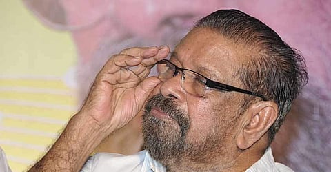 അര്‍ജുനന്‍ മാസ്റ്ററുടെ സംസ്‌കാരം ഔദ്യോഗിക ബഹുമതികളോടെ, മുഖ്യമന്ത്രിക്ക് വേണ്ടി കളക്ടര്‍ അന്തിമോപചാരം അര്‍പ്പിക്കും; ഗണ്‍ സല്യൂട്ടിന് പകരം ബ്യൂഗിള്‍ മുഴക്കും