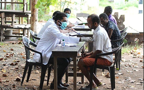 പഞ്ചായത്ത് തലത്തില്‍ കോവിഡ് ചികിത്സാ കേന്ദ്രങ്ങള്‍, പുറത്തുനിന്ന് വരുന്നവര്‍ക്കായി 36 ഷോര്‍ട്ട് സ്‌റ്റേ ഹോമുകള്‍; എറണാകുളത്ത് സമഗ്രപദ്ധതി
