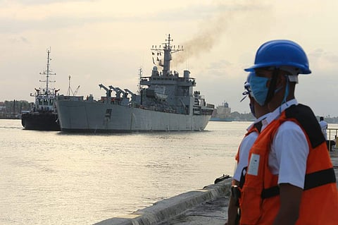 മാലിയില്‍ നിന്ന് പ്രവാസികളുമായുള്ള കപ്പല്‍ ഐഎന്‍എസ് മഗര്‍ കൊച്ചിയിലെത്തി; 93 മലയാളികള്‍, 202 യാത്രക്കാര്‍