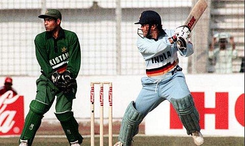 സച്ചിന്‍ ഔട്ട് ആവല്ലേയെന്ന് ഞാന്‍ ആഗ്രഹിച്ചു, വിക്കറ്റിന് പിന്നില്‍ നിന്ന് മാസ്റ്റര്‍ ബ്ലാസ്റ്റര്‍ക്കായി പ്രാര്‍ഥിച്ച പാക് നായകന്‍ 