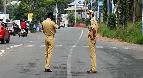 വയനാട് എസ്പി ക്വാറന്റീനില്‍ ; നിരീക്ഷണത്തില്‍ 50 പൊലീസുകാര്‍ ; പൊലീസ് സ്റ്റേഷന്‍ അടച്ചു; അതീവ ജാഗ്രത