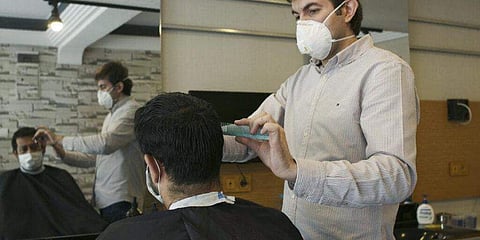 ബാര്‍ബര്‍ ഷോപ്പുകള്‍ തുറക്കാം ; മുടിവെട്ടാന്‍ മാത്രം അനുമതി 