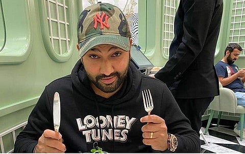 'രാത്രി വൈകി പാവ് ബജി തേടി പോവാനാവില്ല, വീട്ടിലൊരു കുരുന്നുണ്ട്, അവള്‍ ഉണര്‍ന്നാല്‍ പിന്നെ തീര്‍ന്നൂ'